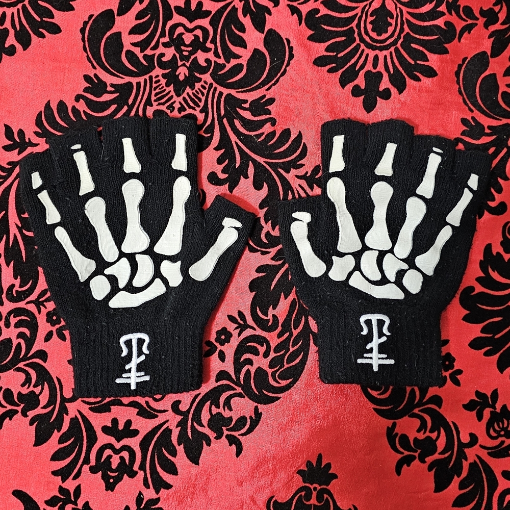 OFFICIAL FRANK IERO SKELETON GLOVES LIMITED EDITION HALLOWEEN 2020